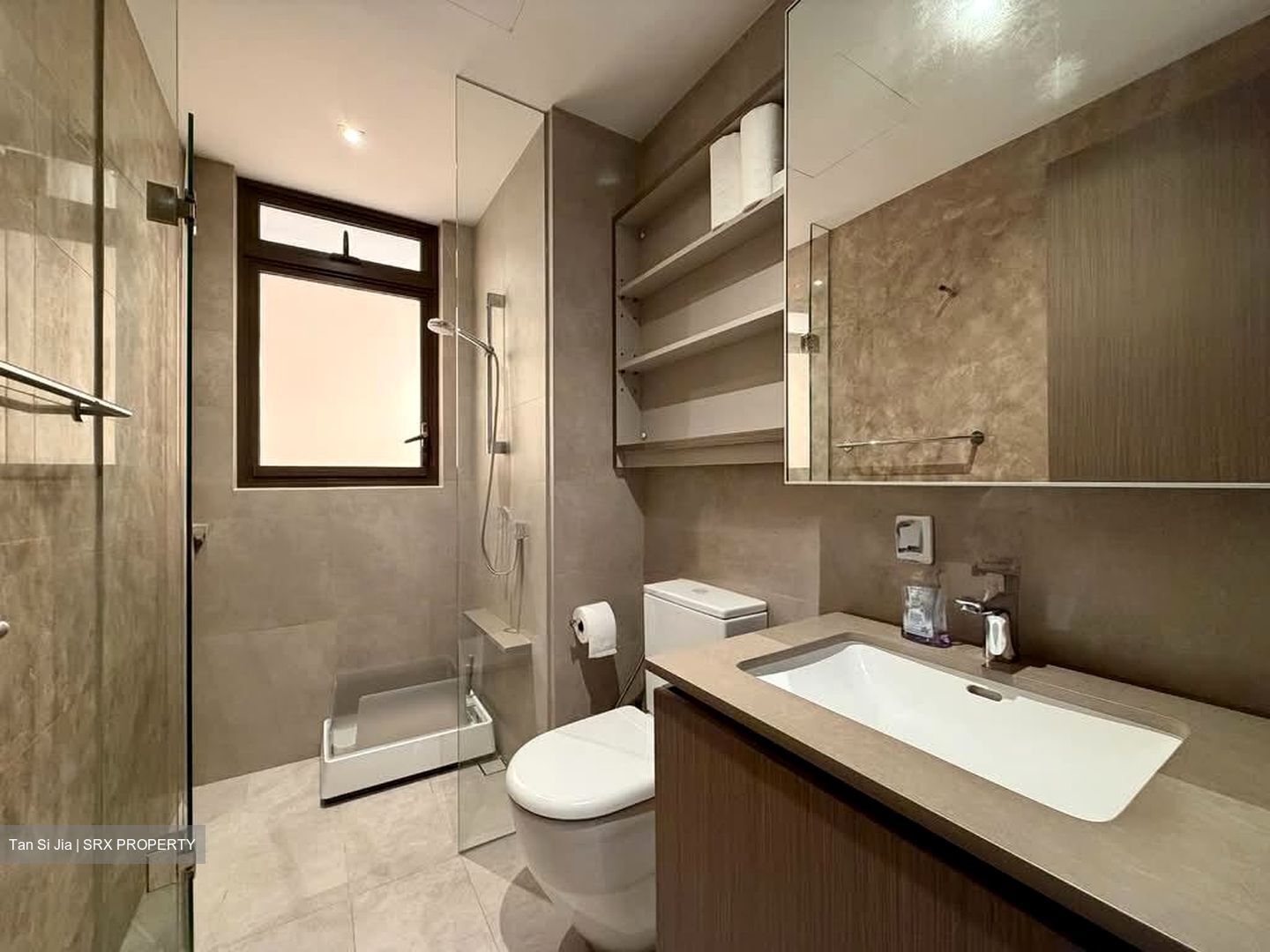 Seaside Residences (D15), Apartment #558032561